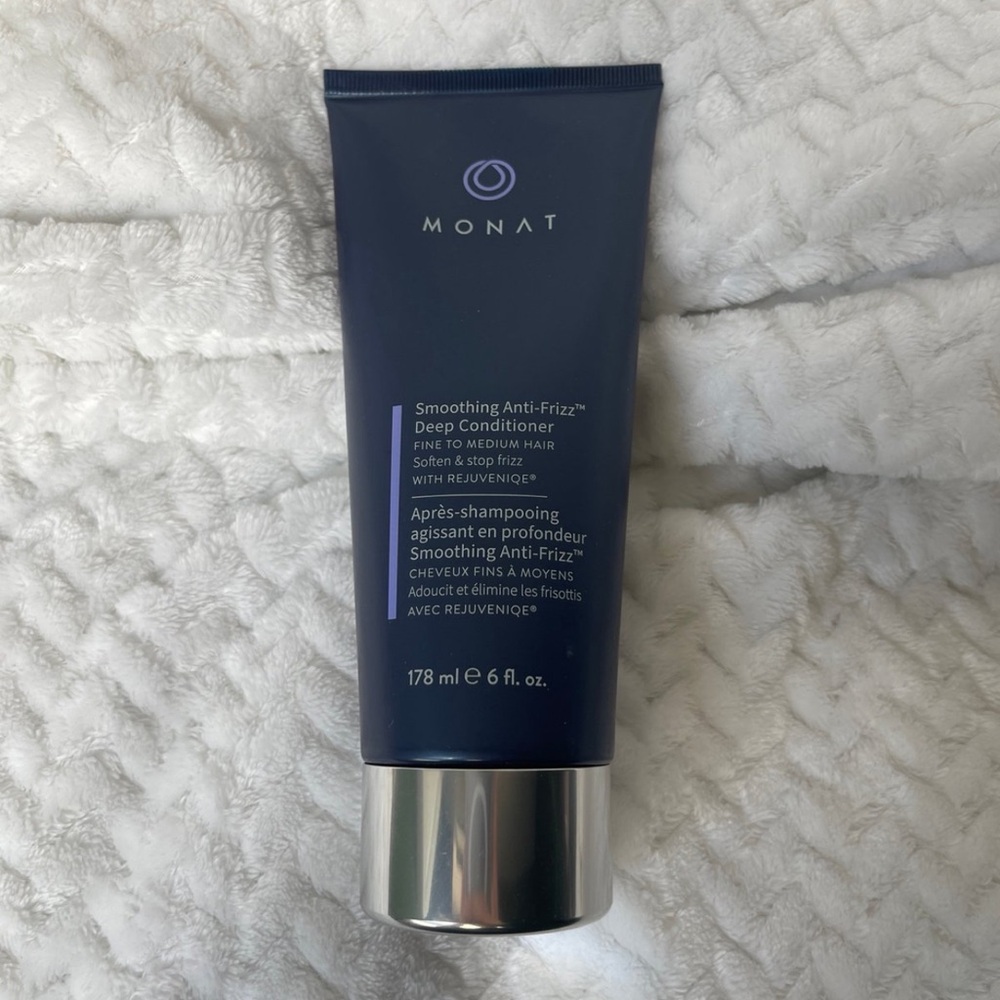 MONAT smoothing anti frizz deep conditioner